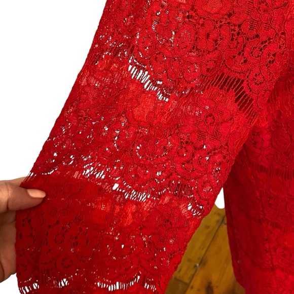 V Cristina Red Lace 3/4 Sleeve Blouse Size L Scoop Neck Lined Oversized Party - Picture 6 of 9